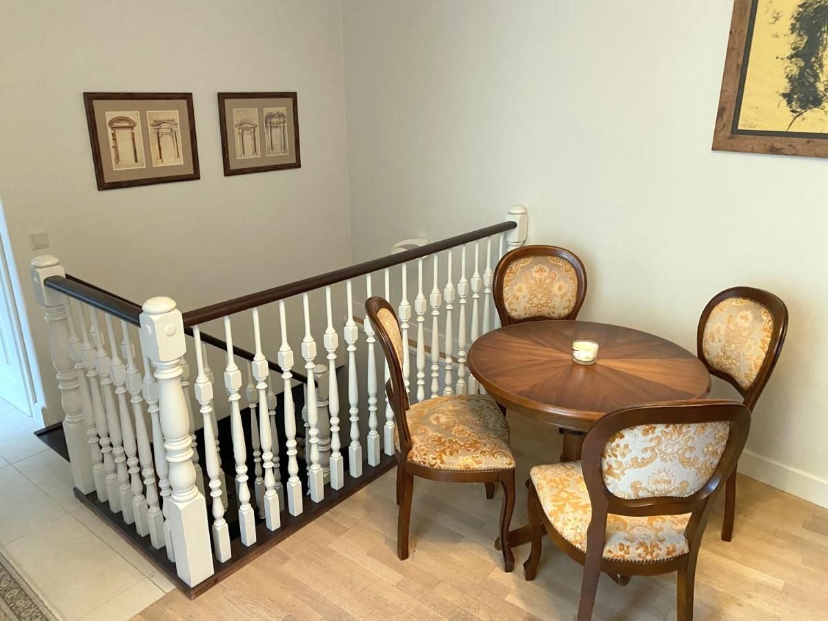 Exclusive Gaono Apartment In The Heart Of Old Town Vilnius Esterno foto