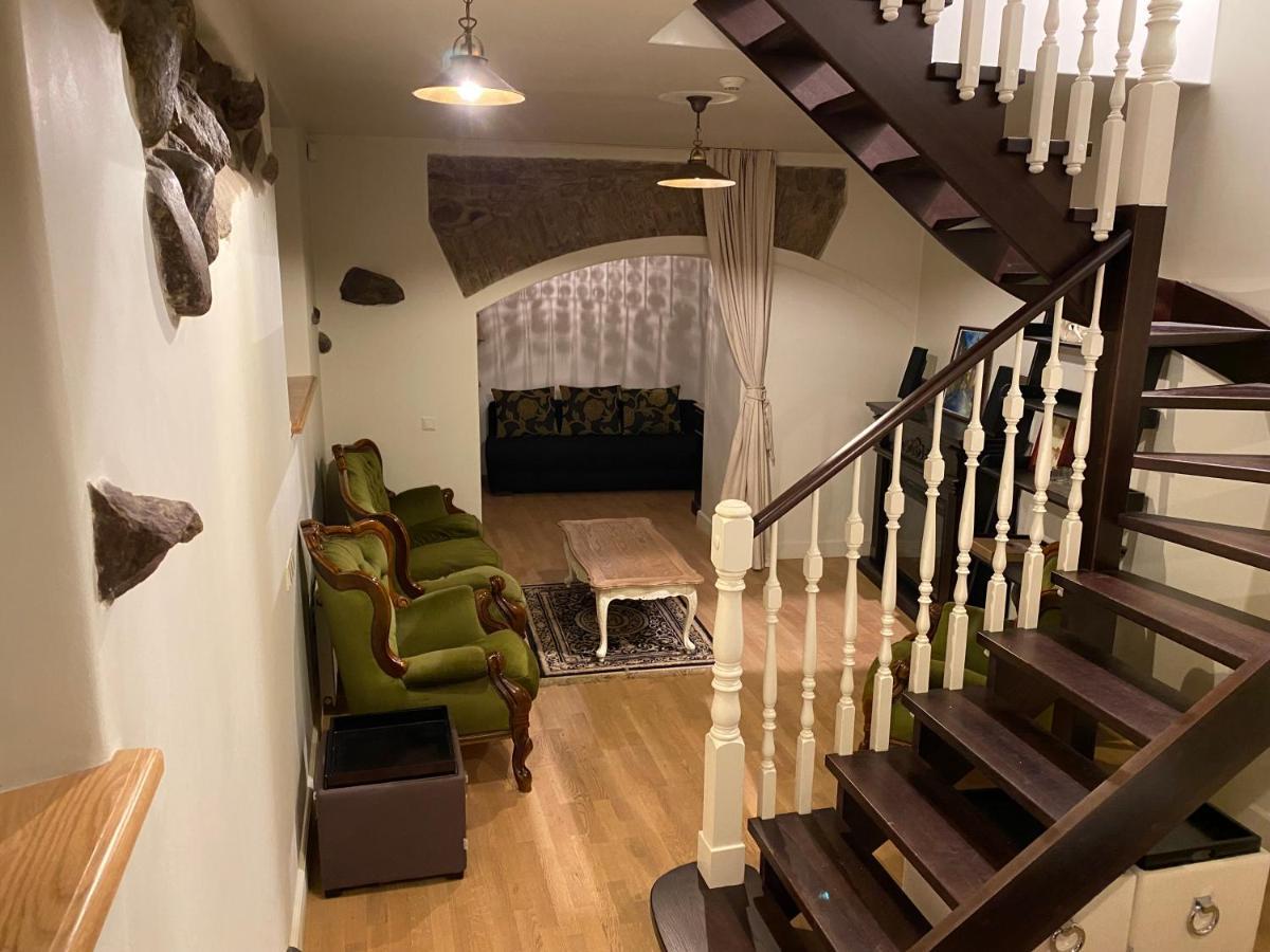 Exclusive Gaono Apartment In The Heart Of Old Town Vilnius Esterno foto