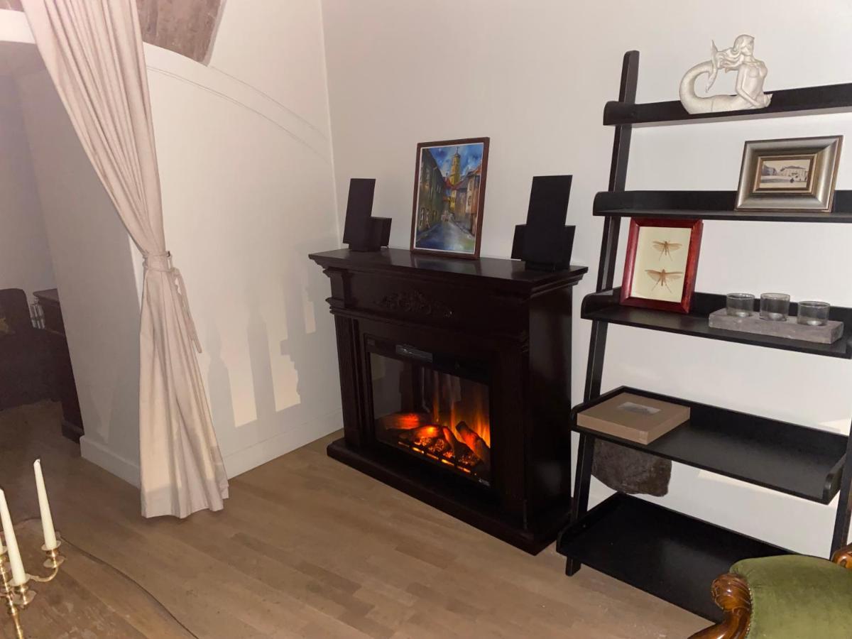 Exclusive Gaono Apartment In The Heart Of Old Town Vilnius Esterno foto