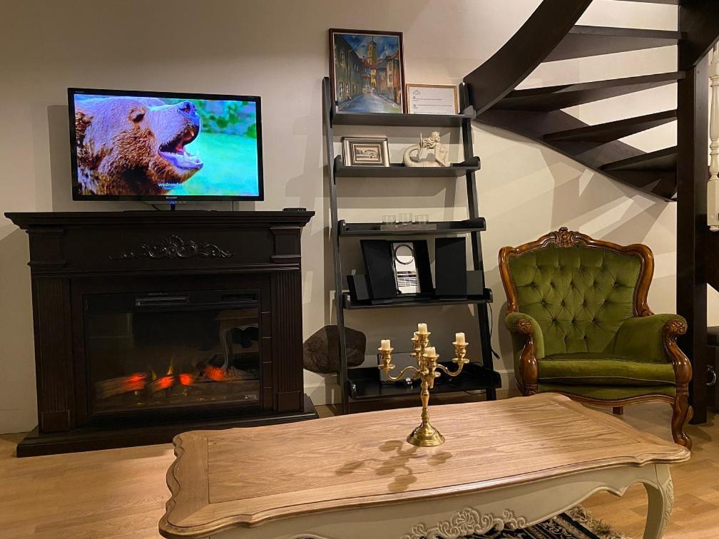 Exclusive Gaono Apartment In The Heart Of Old Town Vilnius Esterno foto